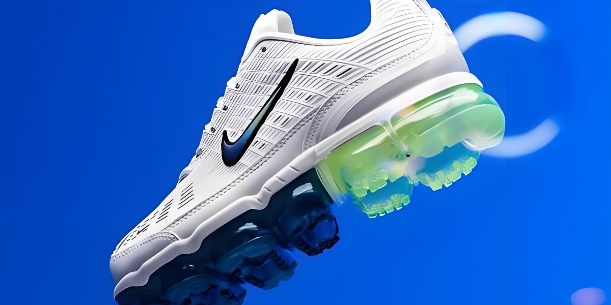 Nike Air VaporMax全解析｜黑紅漸變色與經典科技演進